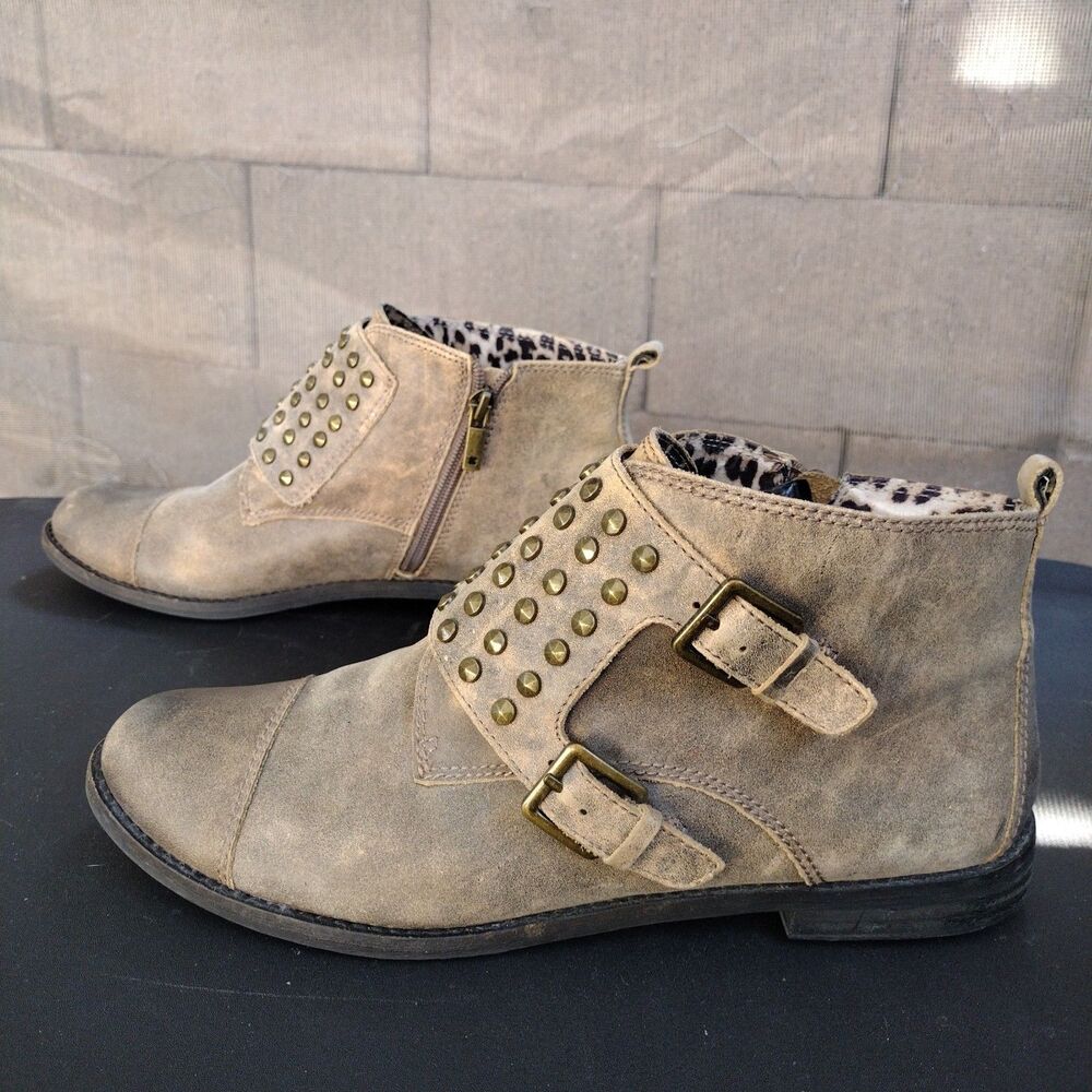 Lucky Brand Dosey Rustic Double Buckle Leather Studded Ankle Boots Booties Sz 10